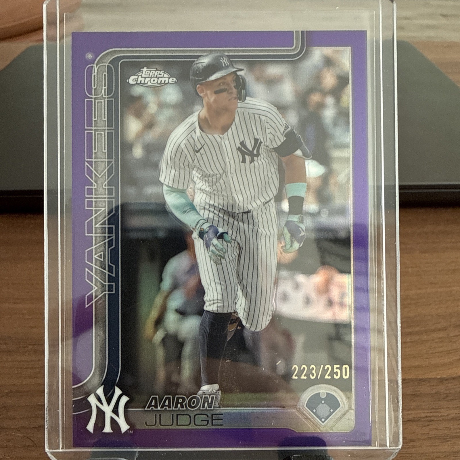 2025 Topps Chrome Aaron Judge #99 Purple Refractor /250