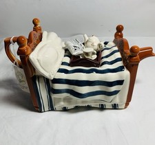 Vtg NOS 1995 The Tea Pottery Teapot Swineside ?Earl Grey Disappears?