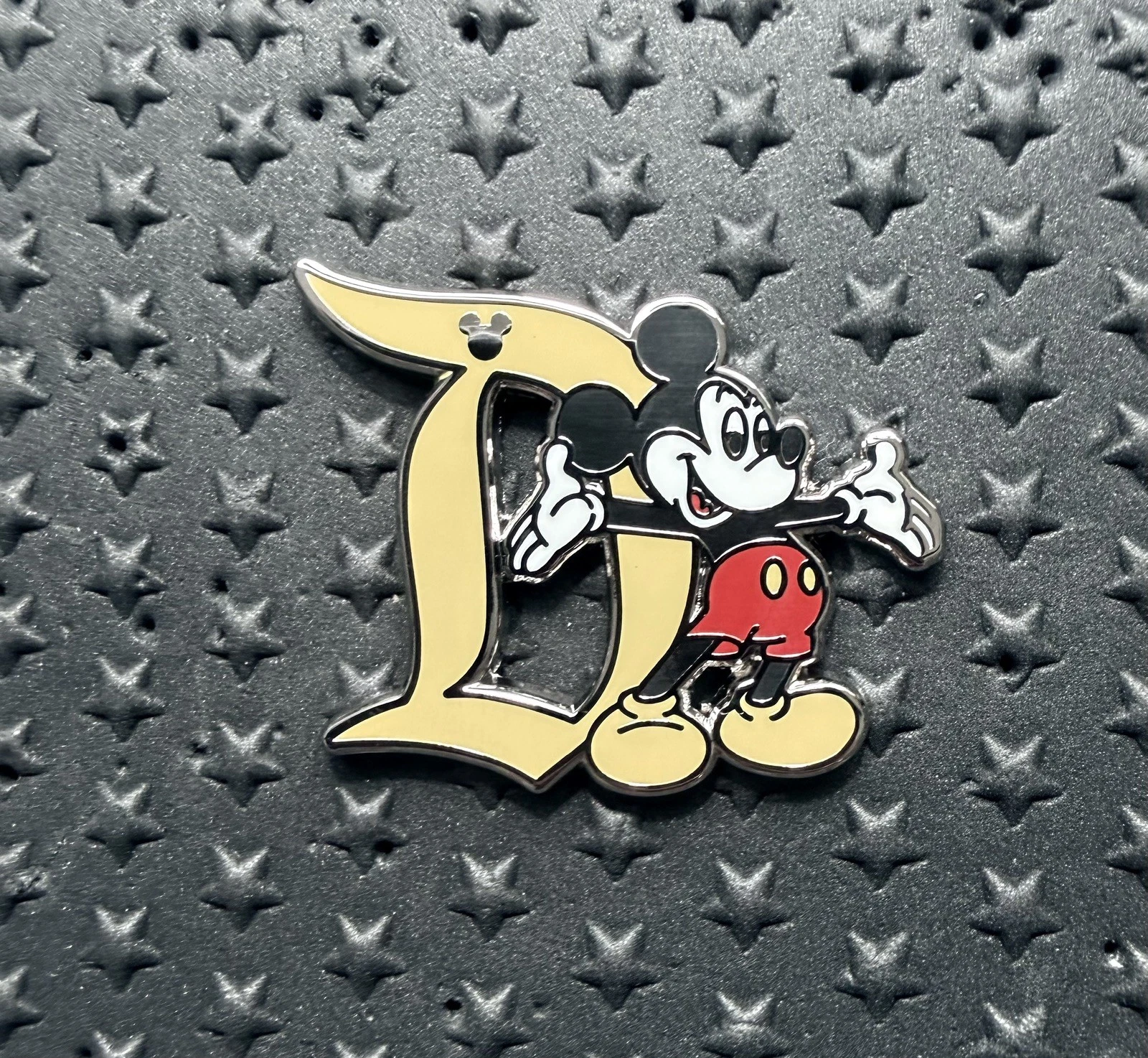 2019 Disneyland Hidden Mickey Disneyland D Mickey Mouse Disney Pin