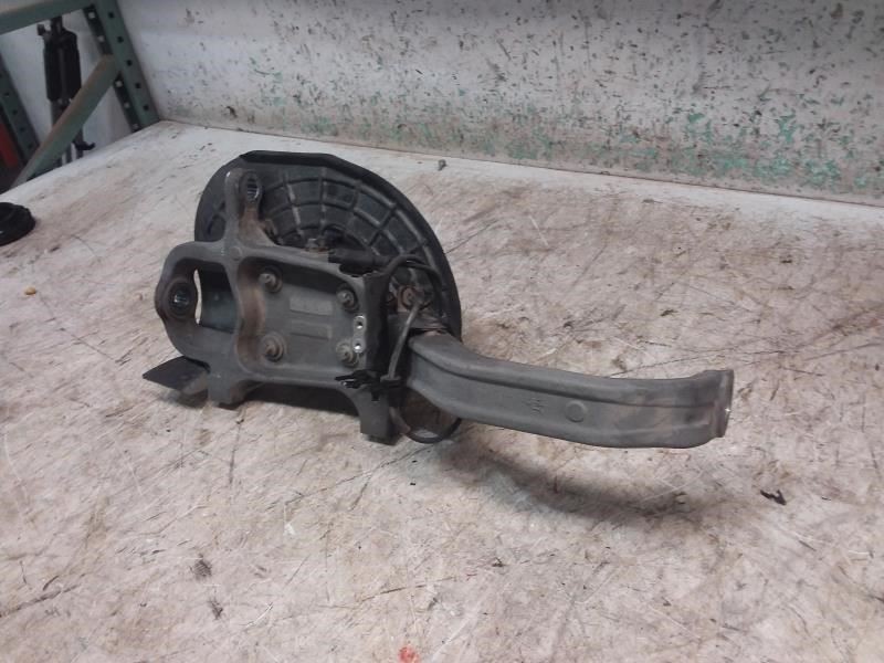 2017 MASERATI GHIBLI OEM DRIVERS SIDE SPINDLE RWD
