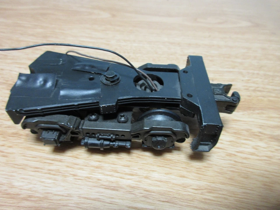 Weaver   PRR GG1 Brunswick Green 5 Stripe Electric LOCOMOTIVE  2 TRUCK. O GAUGE - Image 2 of 4