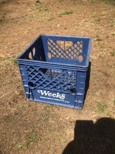 Vintage 1981 Weeks Dairy Farm Blue Milk Crate Carrier Storage Basket Decor Box