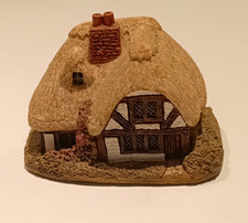 Lilliput Lane April Cottage Handmade Resin Cottage, Miniature Masterpieces 1984