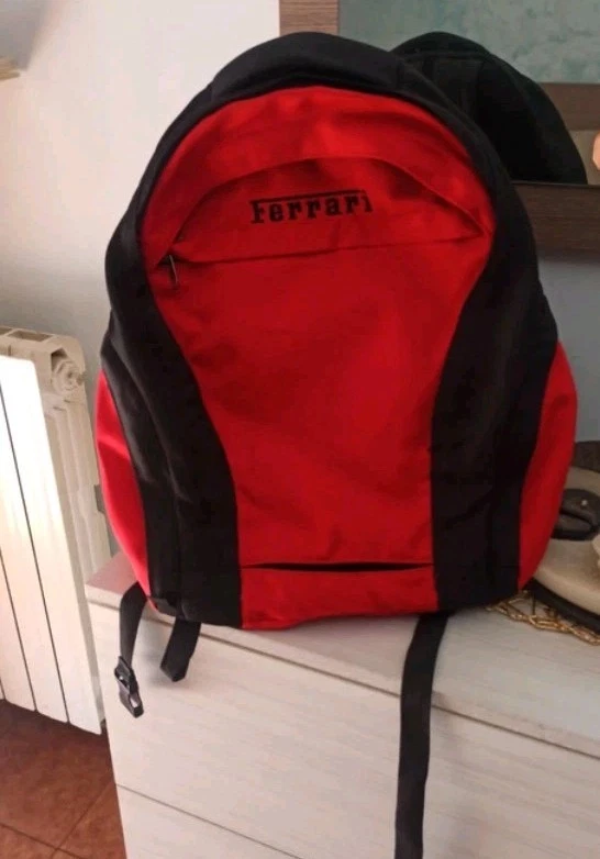 zaino ferrari - Immagine 2 di 2