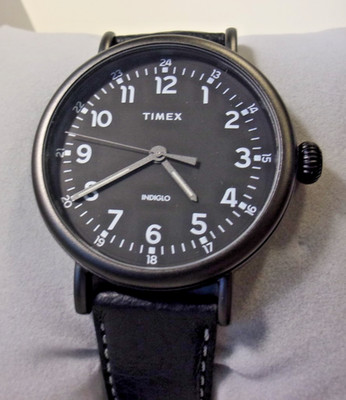 Timex TW 2T91000 VQ.  Onion crown. Indiglo. 42mm. Black dial & strap. New in box