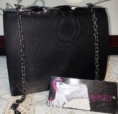 Sondra Roberts NWT Twist Frame Black Satin Clutch Evening Bag X  X