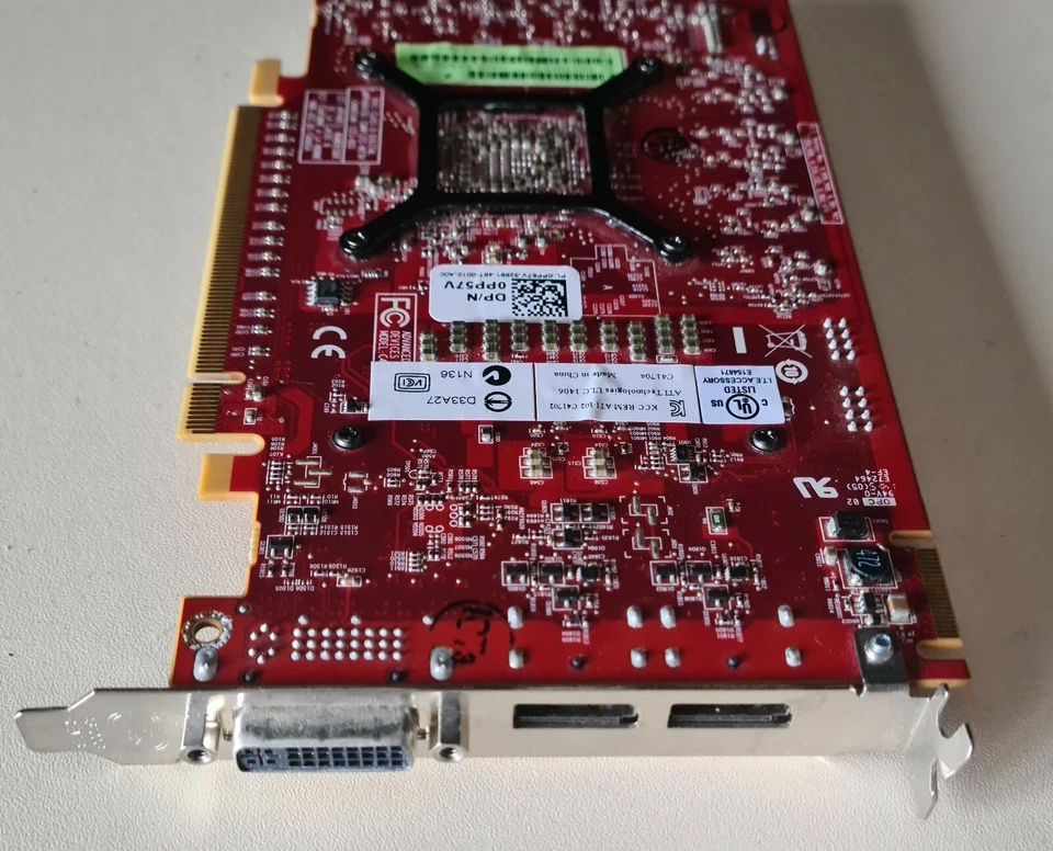 AMD Firepro W5000 2Go gddr5 - Image 3 of 3