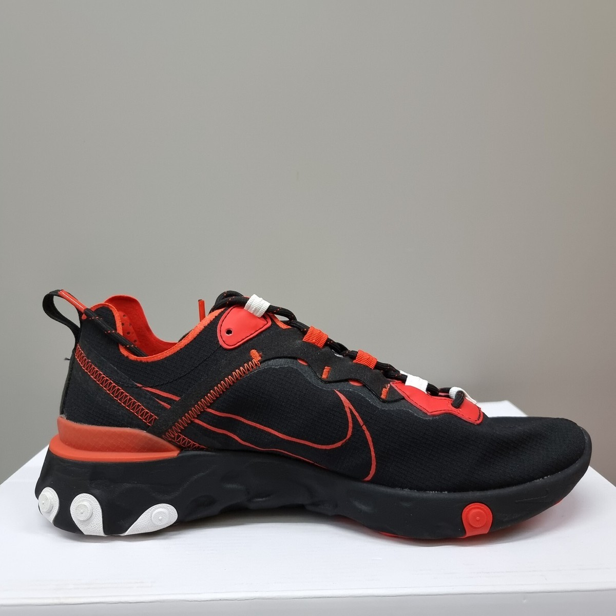 nike react element 55 script swoosh