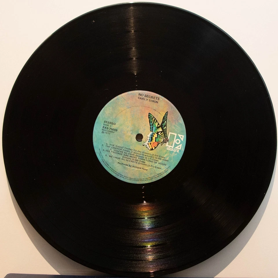 CARLY SIMON - NO SECRETS - Vinyl LP - Elektra - 1972 - G FREE POSTAGE (1558) - image 2 of 4