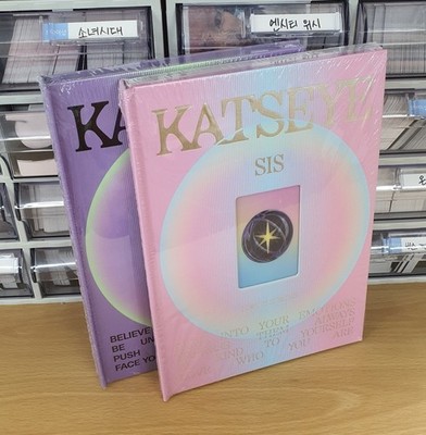 KATSEYE EP Album SIS [Soft Is Strong] CD+P.Book+2ea P.Card+F.Poster+Post+Sticker