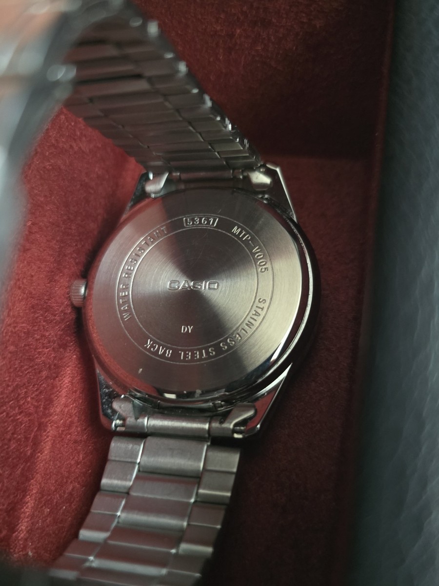 Casio MTP-V005 Mens Quartz Working Watch Authentic Rare View 4