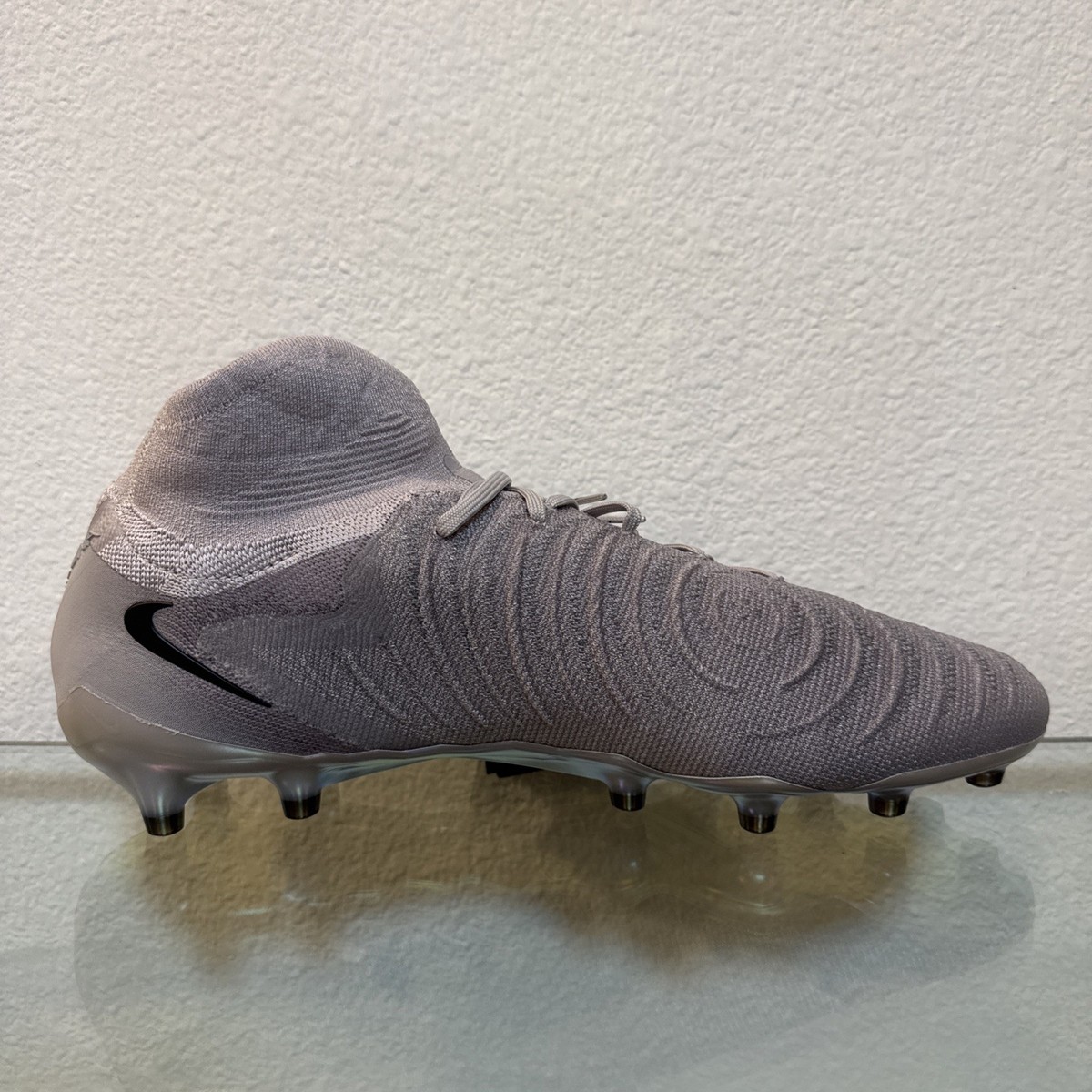 Nike Phantom Luna 2 Elite Fg PRO Rising Gem Soccer Cleat Men’s Size 6 HF4358-001 Amazon.com | Nike Phantom Luna 2 Pro FG High-Top Soccer  main image 2