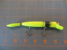 Tom Mann Hardworm - Chartreuse - 5 1/2 inch
