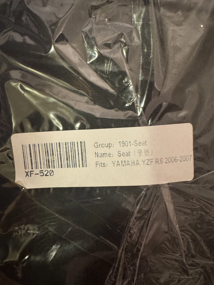 Asiento trasero de pasajero de repuesto Yana Shiki YAMAHA YZF R6 2006-2007  Foto 4 de 4