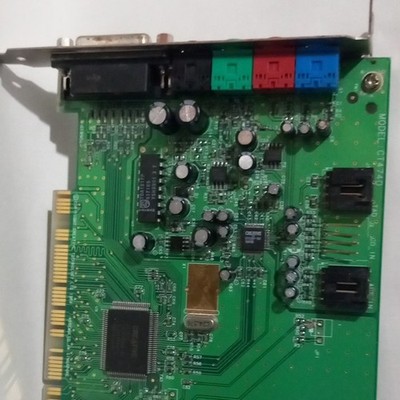 Creative Sound Blaster Audigy SE SB0680 PCI Soundkarte 5.1 3,5mm Io/ungetestet