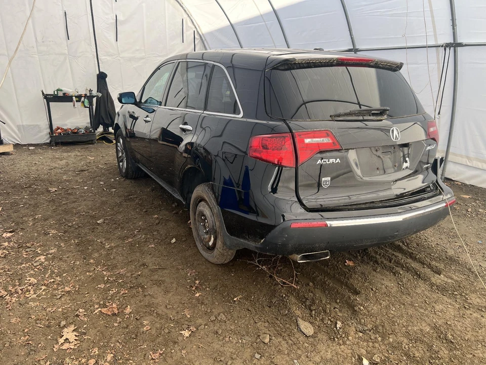 Used Upper Air Cleaner Assembly fits: 2010 Acura Mdx 3.7L 6 cylinder upper Upper - Image 4 of 4