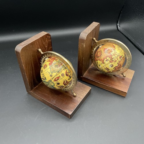 Vintage World Globe Map Bookends - Wood Rotating Spinning - Set of 2 - Picture 4 of 8