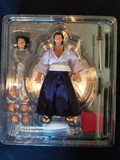 mezco ronin wolverine