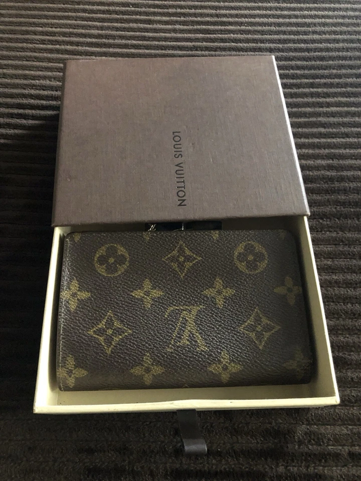 Cartera Louis Vuitton vintage con monograma con bloqueo de beso Foto 4 de 4
