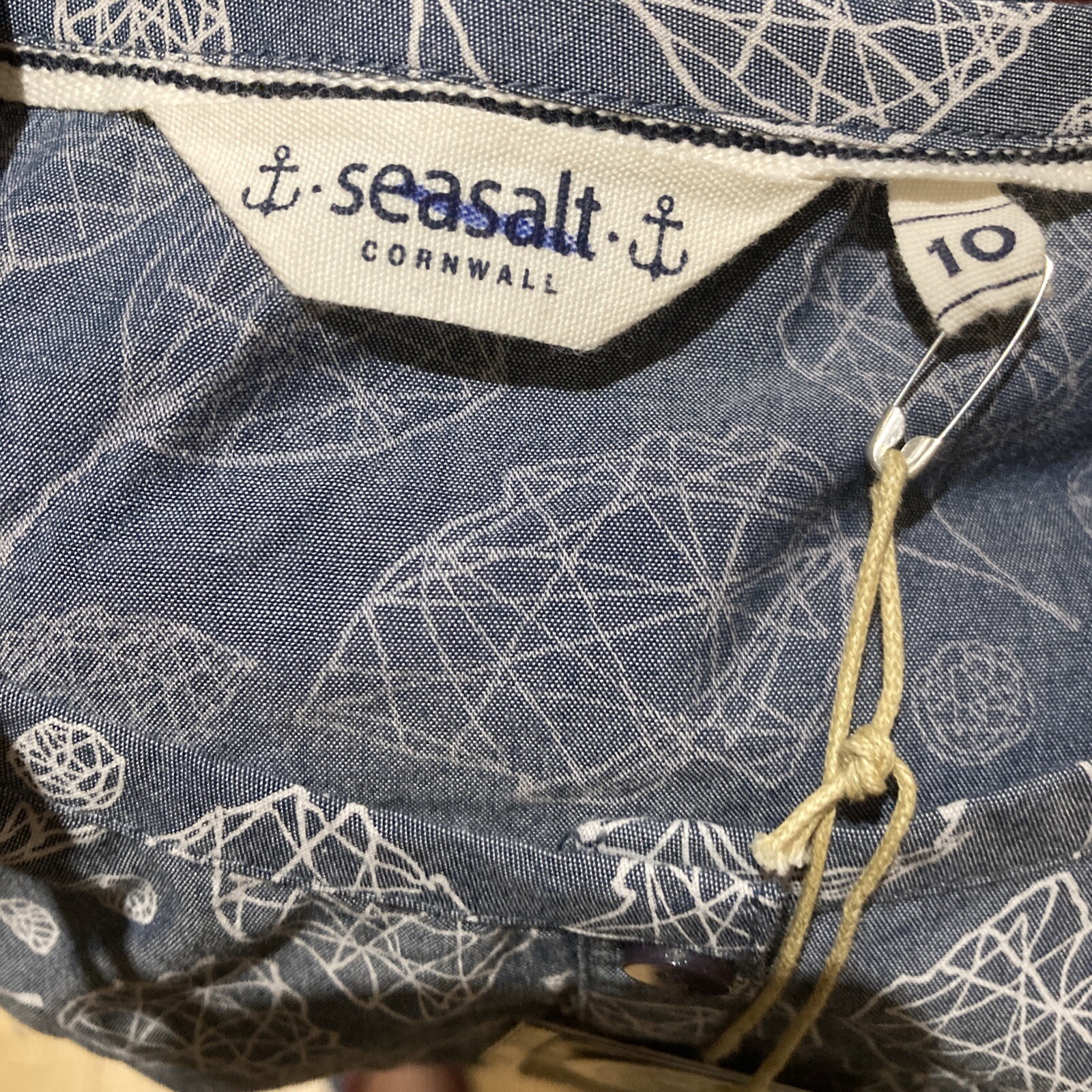 Seasalt "Kingfisher" Grey Cotton Sophie Chadwick Leaf Print Top Size 10 UK, BNWT 11