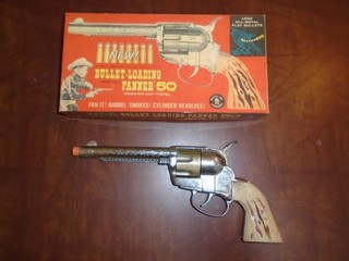 Mattel FANNER 50 Bullet Loading Cap Pistol Gun With Box No Bullets