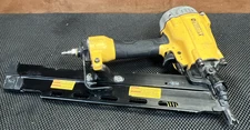 DEWALT Pneumatic 21-Degree Collated Corded Framing Nailer b-4
