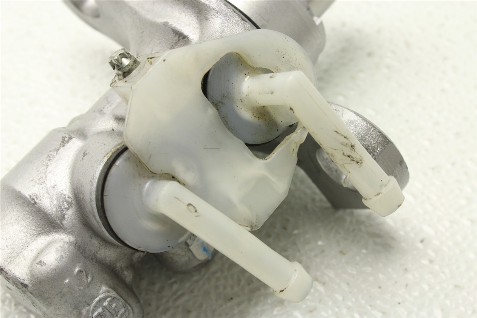 McLaren Artura 2025 Brake master cylinder