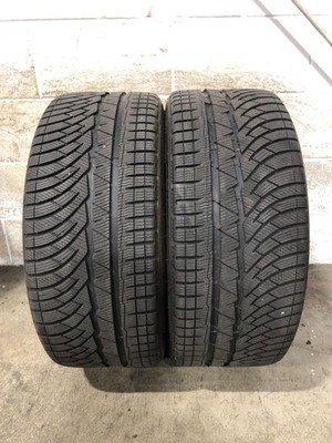 2x P235/35R20 Michelin Pilot Alpin PA4 NO 7/32 92 V Used Tires 2353520