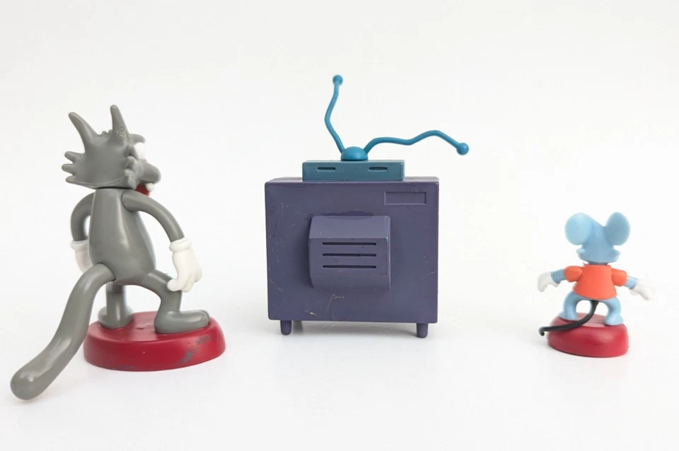 Figura de acción de Los Simpson con picazón y rasguño con TV Playmates 2001 Foto 3 de 3