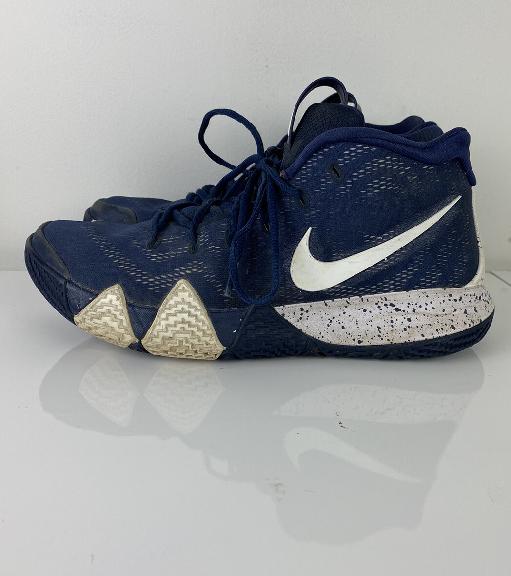 kyrie 4 navy