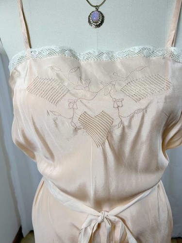 Vtg 1920s Peach Silk Teddy Lingerie Embroidery Lace Trim Button Crotch sz S/6 - Picture 5 of 9