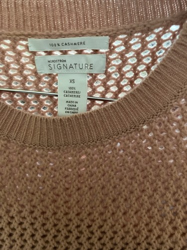 NWOT Nordstrom Signature Women's Mauve 100% Cashmere Sweater Open Knit SZ XS - Picture 7 of 9