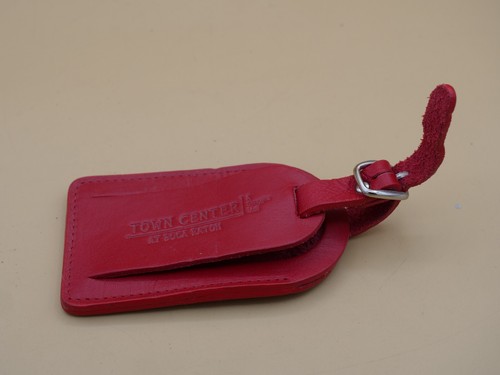 TOWN CENTER A SIMON MALL AT BOCA RATON RED Genuine Leather Luggage Tag