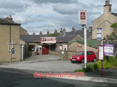FOTO DIE ANZIEHBOX NEU HEY ROAD RASTRICK DIESES GEBÄUDE WAR EIN CLUB UND TH
