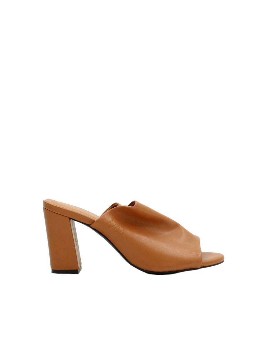 Matt and top nat heels