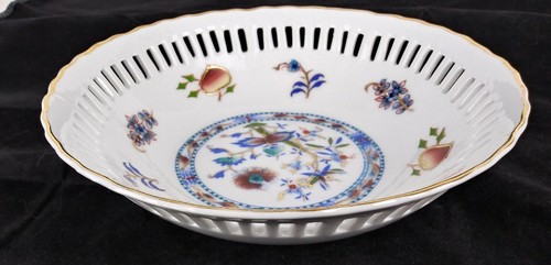 Cuenco floral reticulado redondo vintage de porcelana pintado a mano firmado 7" - Imagen 2 de 11
