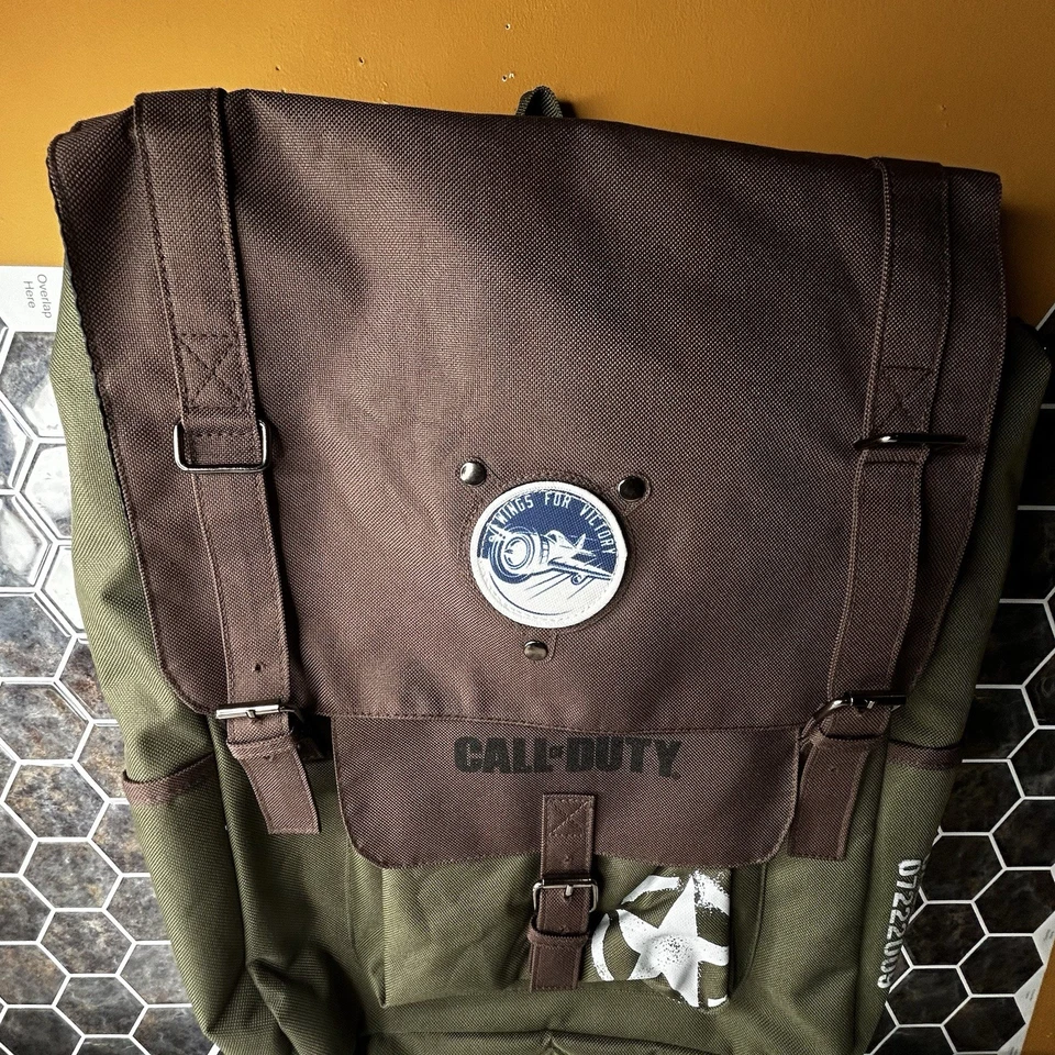 Mochila Call Of Duty Segunda Guerra Mundial Activision Cartera Militar Bioworld Bolso Mensajero Foto 2 de 4