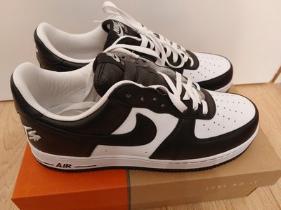 Nike Air Force 1 Low QS Terror Squad Blackout | 45 | NEU