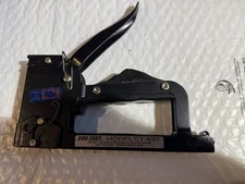 Vintage Duo-Fast High-powered Staple Gun Model CT-830 
