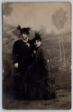 Postcard Romanian Ladies Studio Photo c1915 N Buzdugan Bucuresti RPPC Q101