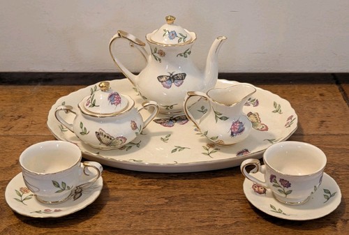 Burton + BURTON Miniature Porcelain Insect Tea Set Morning Meadow 10 pieces Bugs