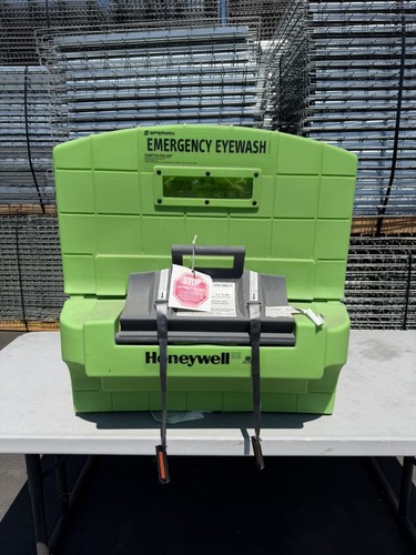 Honeywell Fendall Pure Flow 1000 Emergency Eyewash Station - 7gal