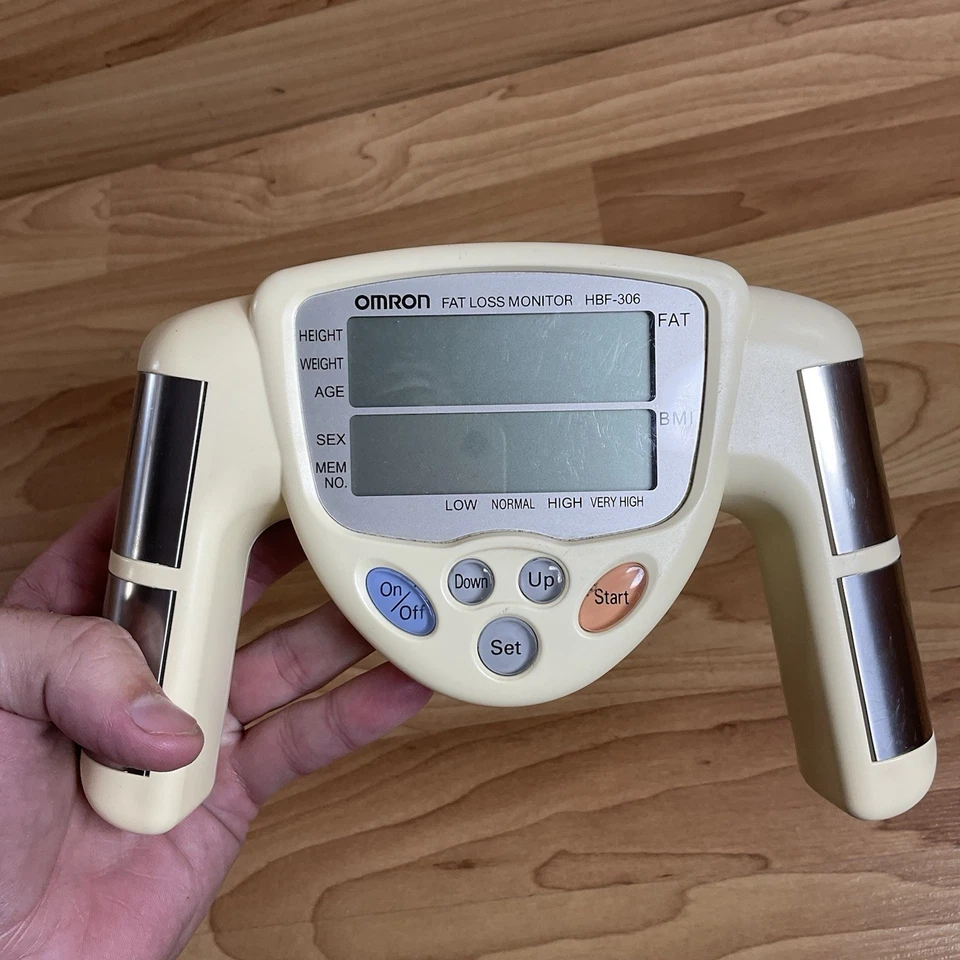 Monitor de pérdida de grasa Omron HBF-306 blanco probador de IMC analizador de grasa corporal probado funciona Foto 2 de 4