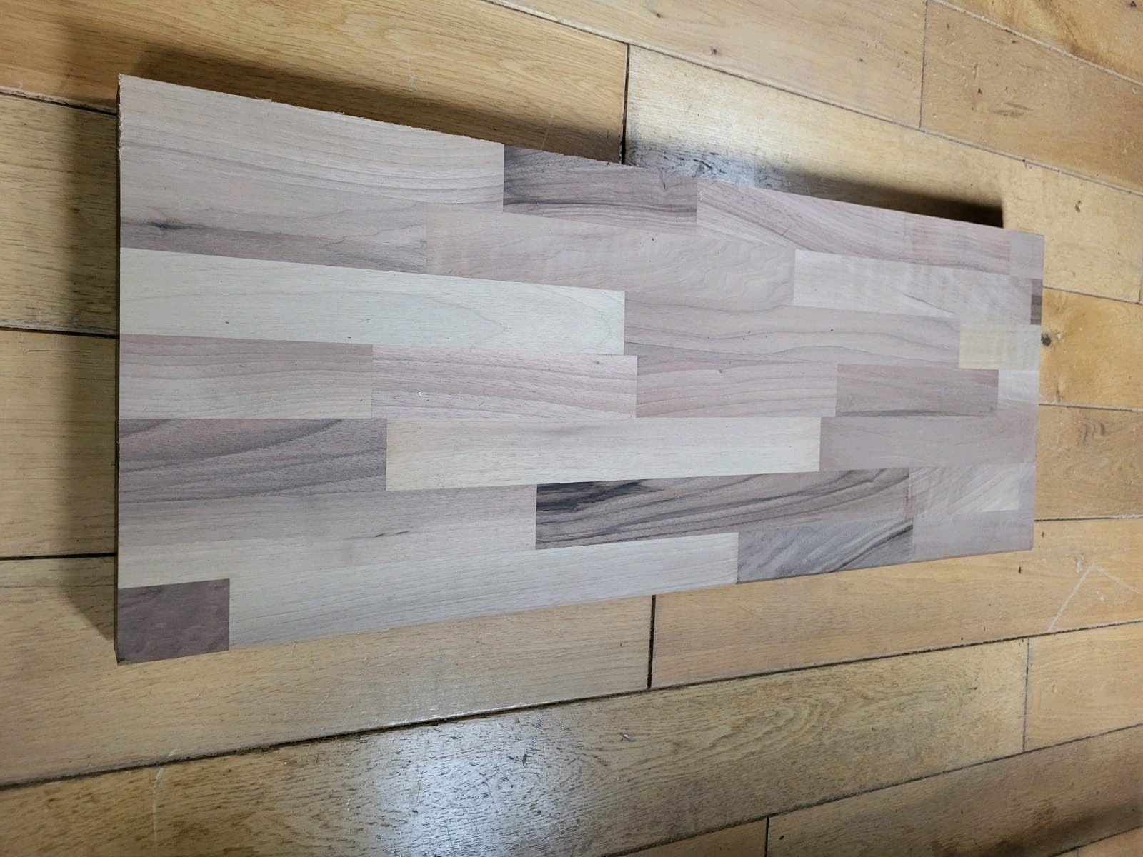 Solid Walnut Kitchen Worktop Off Cut 40mm Thick
