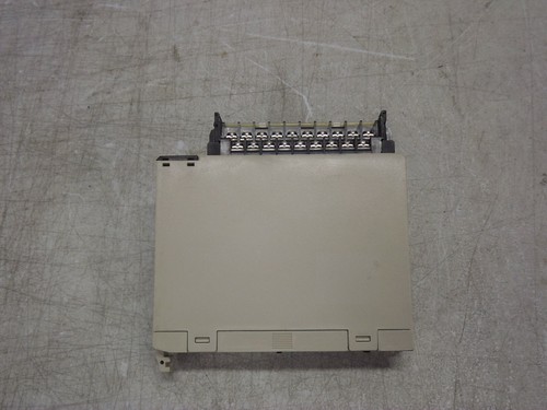 OMRON SYSMAC C200H-AD002 8 Channel Analog Input Module 1-5V 4-20mA New no box - Picture 6 of 7