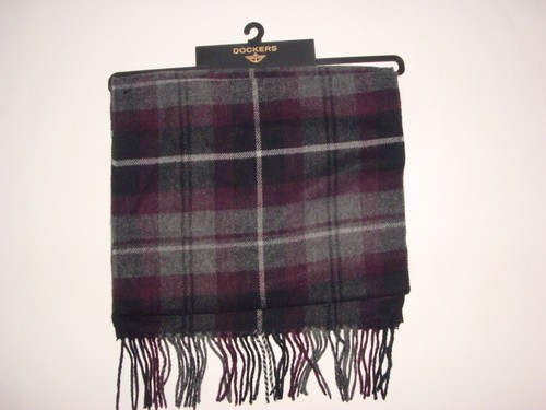 Dockers Acrylic Knit Plaid Scarf  ~ Burgandy Plaid ~ New With Tags  - Picture 1 of 6