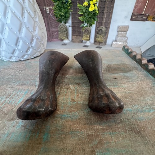 Vintage Old Hand Made Casting Iron Tribal Design Indian Table Legs 2 Pillar - Picture 2 of 10