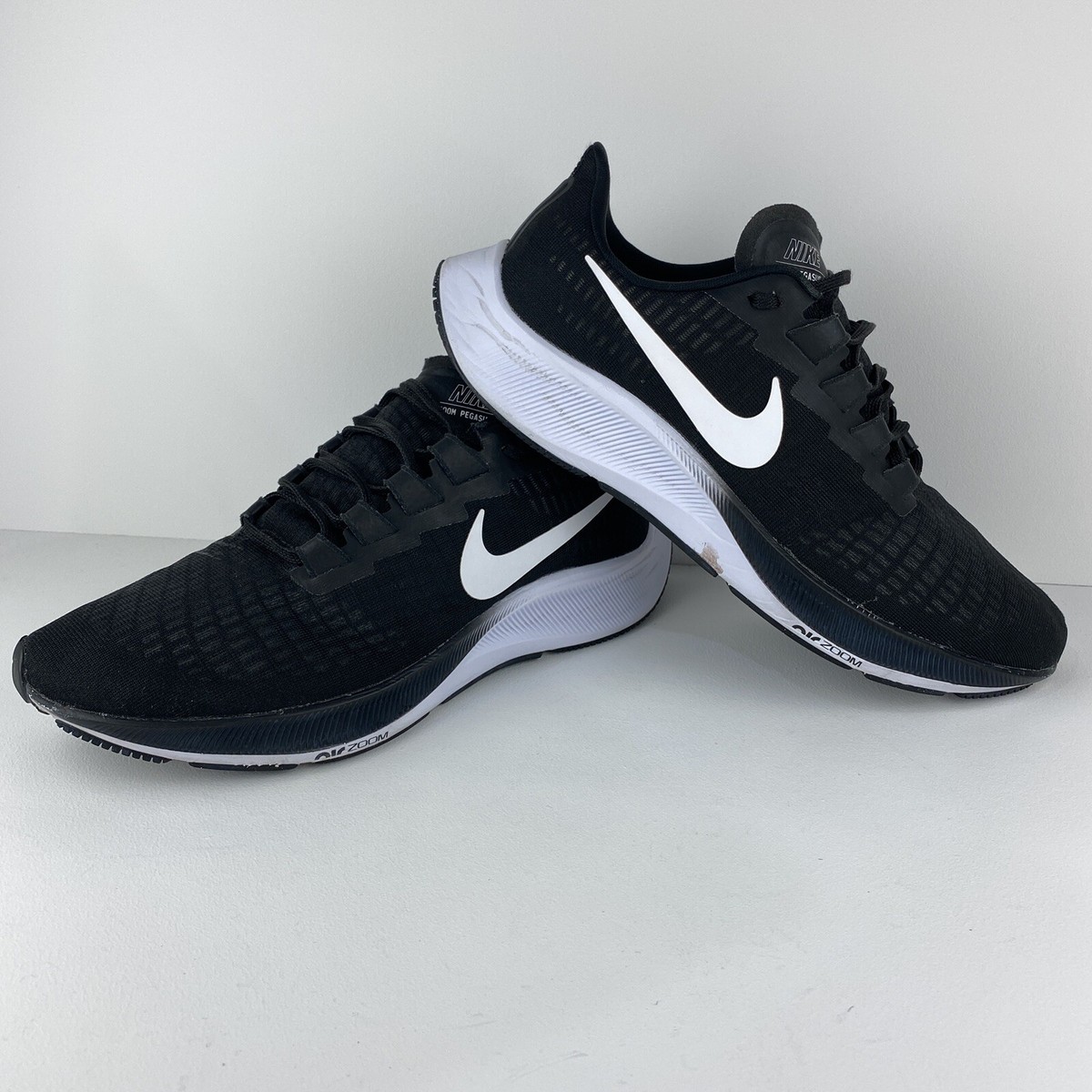 Nike Air Zoom Pegasus 37 Men Running Shoes US10 UK9 EUR44