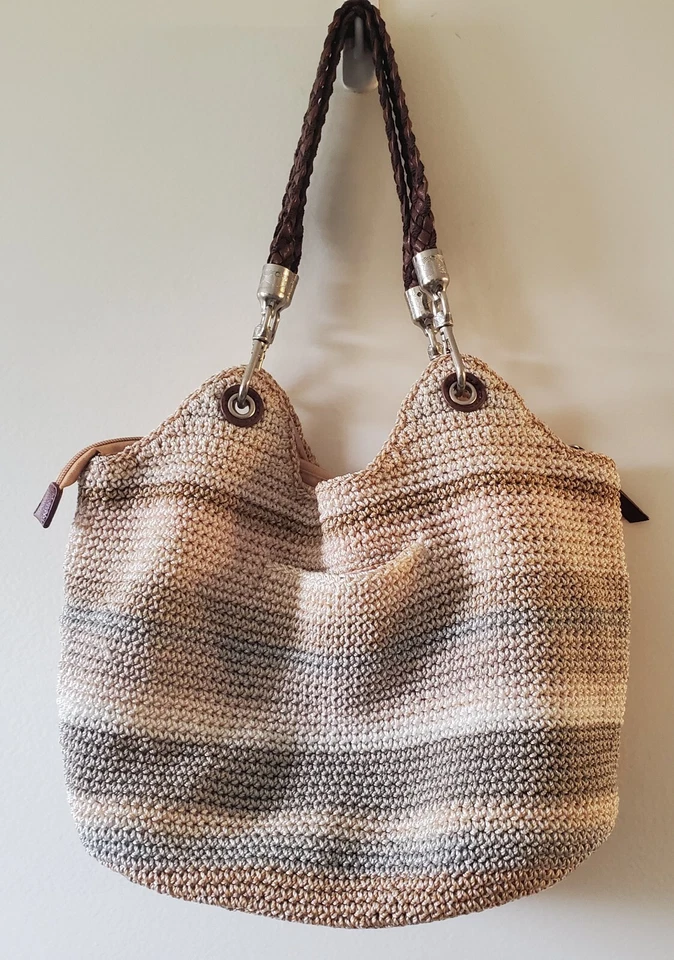 Bolso de Hombro The Sak Crochet Indio Cartera Bolso de Mano Rayas de Arena Boho Hippie Foto 2 de 4