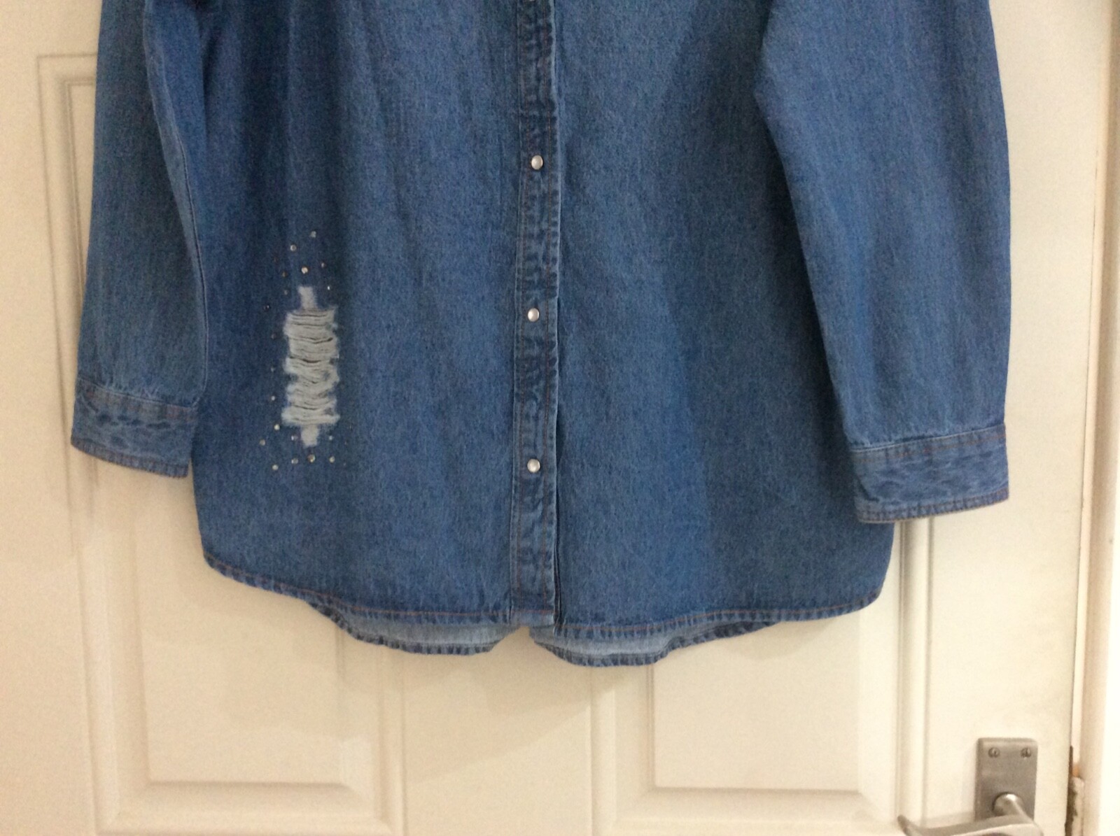 Picture 4 of 12